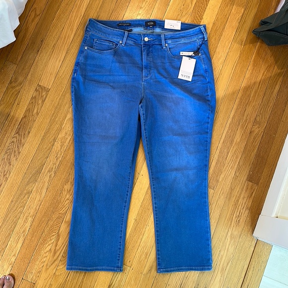 NYDJ Marilyn Ankle Edgewater straight jeans with LIFTxTUCK Technology - Picture 1 of 5